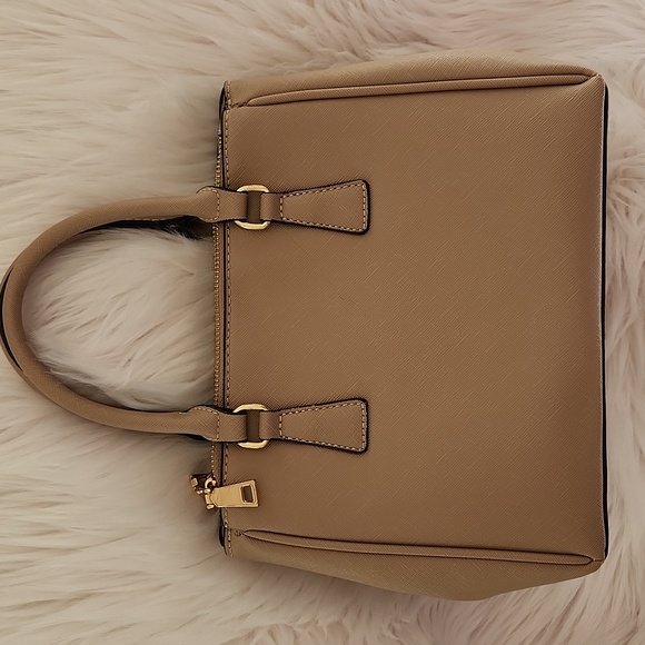 Tan Purse with Gold Accents - Picture 2 of 7